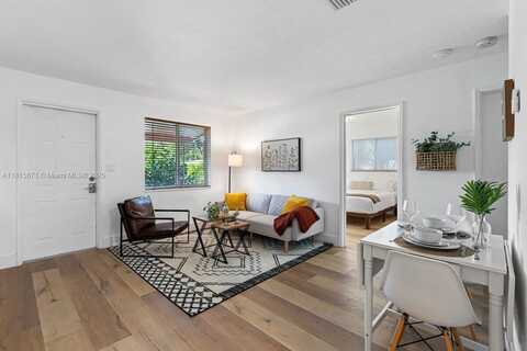 1048 NE 13th Ave, Fort Lauderdale, FL 33304