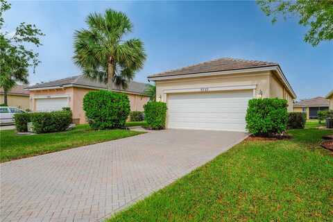 9722 SW Glenbrook Dr, Port Saint Lucie, FL 34987