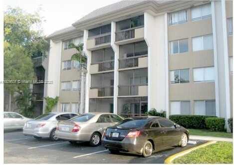 711 N Pine Island Rd, Plantation, FL 33324