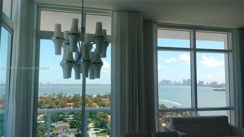 7900 Harbor Island Dr, North Bay Village, FL 33141