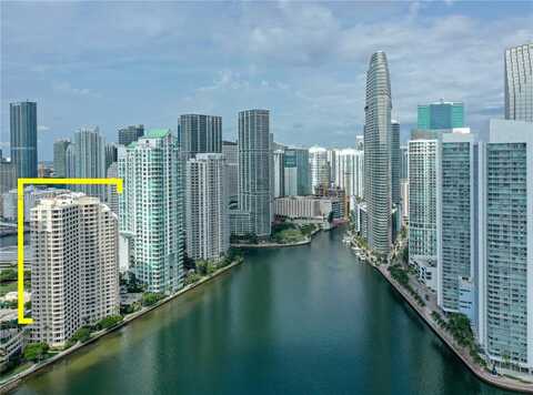 888 Brickell Key Dr, Miami, FL 33131