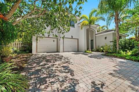 8205 SW 171st Ter, Palmetto Bay, FL 33157