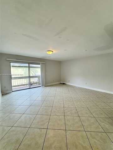 9370 SW 87th Ave, Miami, FL 33176