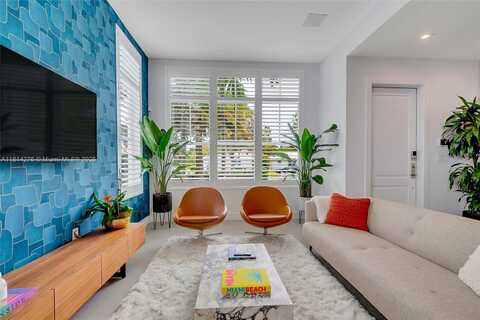 3404 Ponce De Leon Blvd, Coral Gables, FL 33134