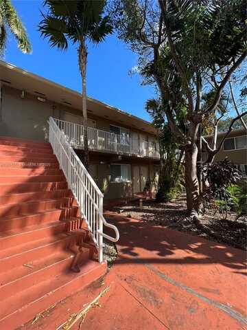 6330 SW 79th St, South Miami, FL 33143