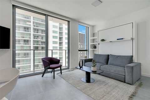 227 NE 2nd St, Miami, FL 33132