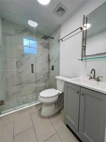 361 SW 20th Rd, Miami, FL 33129
