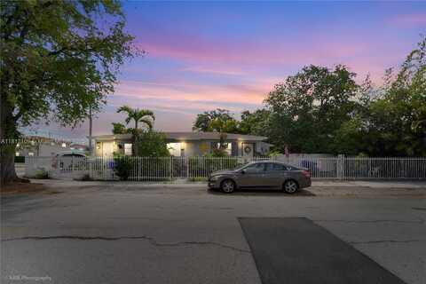 901 SW 34 Ave, Miami, FL 33135