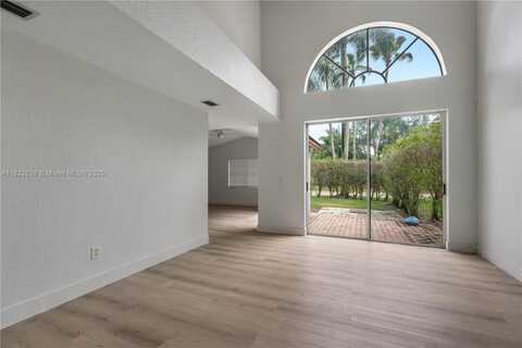 15857 SW 16th St, Pembroke Pines, FL 33027
