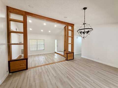 9788 NW 3rd Mnr, Coral Springs, FL 33071
