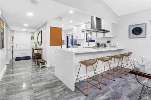 16039 Fairway Ln, Weston, FL 33326