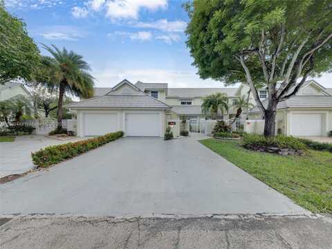 9933 NW 49th Ter, Doral, FL 33178