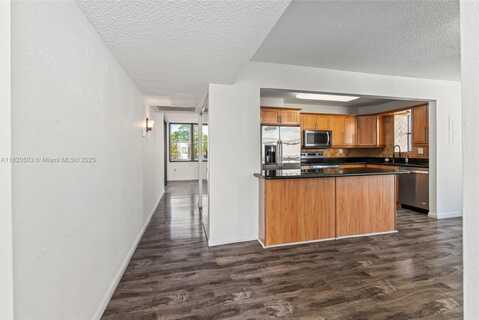 20291 NE 30th Ave, Aventura, FL 33180