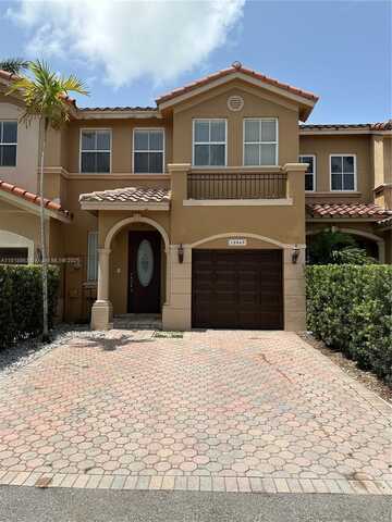 10869 SW 88th Ter, Miami, FL 33176
