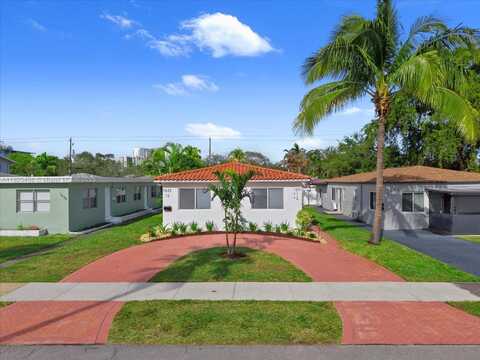 1633 Dewey St, Hollywood, FL 33020