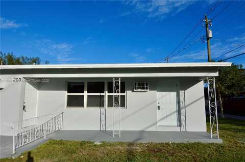 209 SW 14th St, Dania Beach, FL 33004