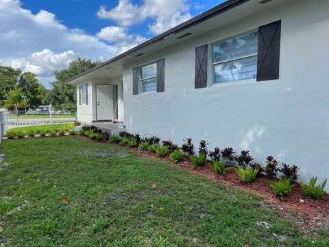 7545 NW 10th Ave, Miami, FL 33150