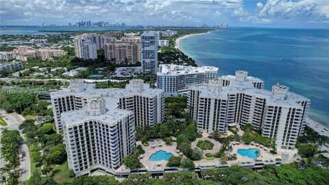 1121 Crandon Blvd, Key Biscayne, FL 33149