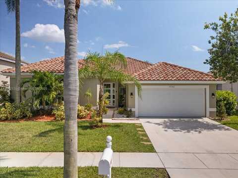 18342 NW 11th St, Pembroke Pines, FL 33029