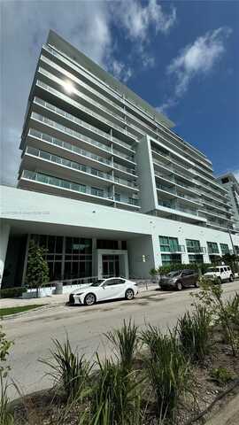 1600 SW 1st Ave, Miami, FL 33129