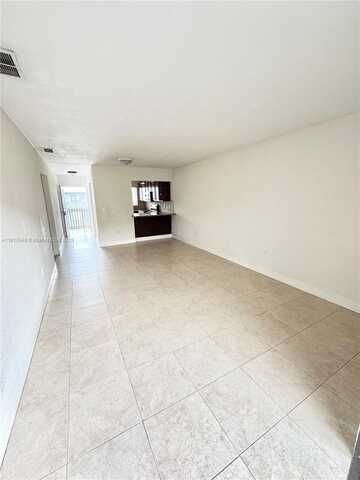 6121 W 24th Ave, Hialeah, FL 33016