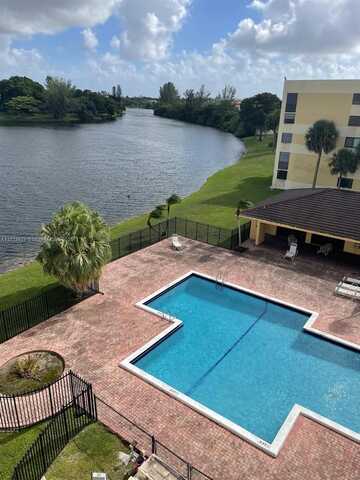 6575 W Oakland Park Blvd, Lauderhill, FL 33313