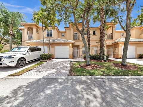 858 NW 170th Ter, Pembroke Pines, FL 33028