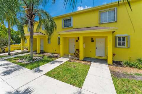 19524 SW 103rd Ct, Cutler Bay, FL 33157