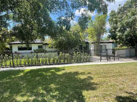 5760 SW 56th St, Miami, FL 33155