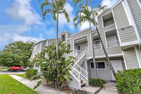 3401 NW 44th St, Oakland Park, FL 33309