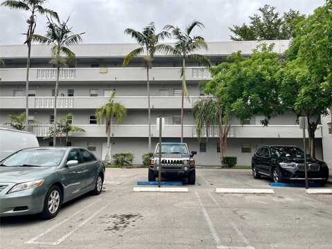 17255 SW 95th Ave, Palmetto Bay, FL 33157