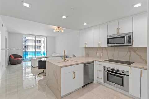 1060 Brickell Ave, Miami, FL 33131