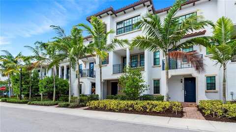 11530 SW 13th Ct, Pembroke Pines, FL 33025