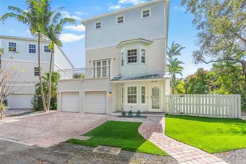 1111 Waverly Rd, Fort Lauderdale, FL 33312