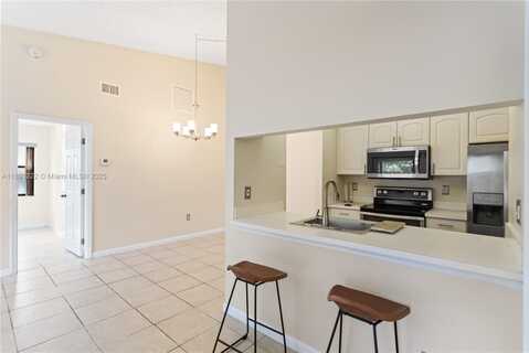 2734 N Nob Hill Rd, Sunrise, FL 33322