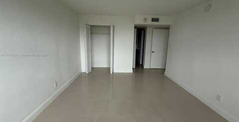 16546 NE 26th Ave, North Miami Beach, FL 33160