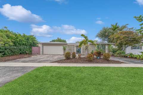 1305 N 47th Ave, Hollywood, FL 33021
