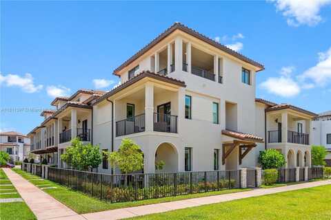 8338 NW 45th St, Doral, FL 33166