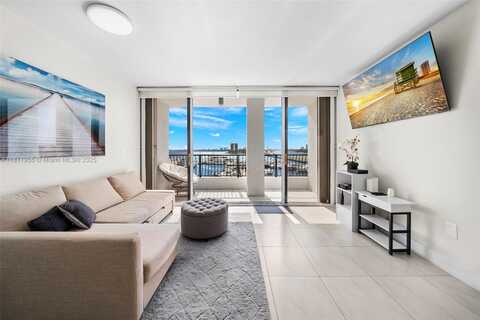 555 NE 15th St, Miami, FL 33132