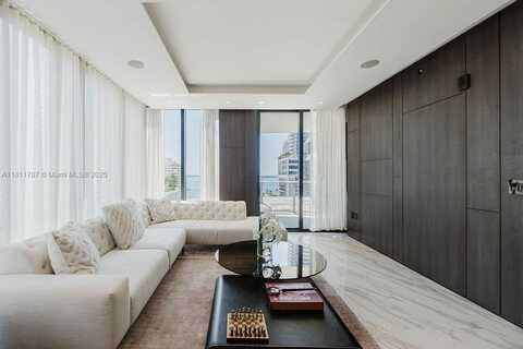1010 Brickell Ave, Miami, FL 33131