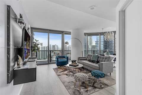 55 SW 9th St, Miami, FL 33130