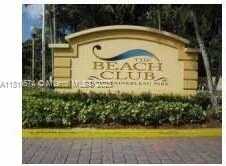 9371 Fontainebleau Blvd, Miami, FL 33172