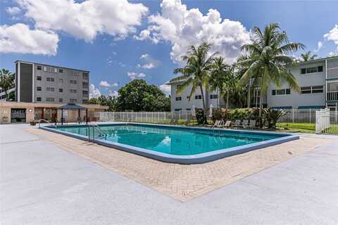 1000 Hillcrest Ct, Hollywood, FL 33021