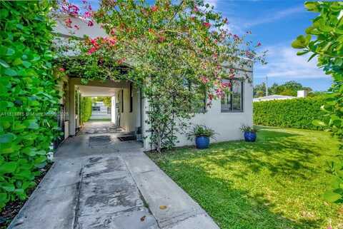 2763 NW 3rd St, Miami, FL 33125