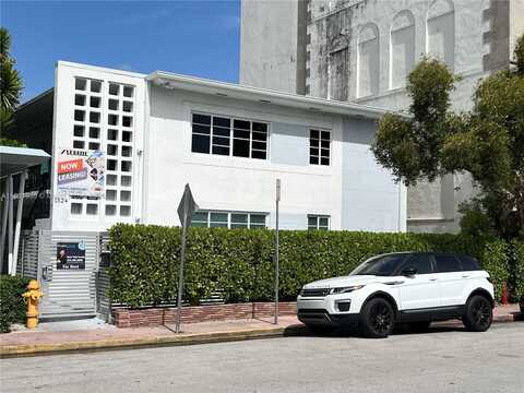 1524 Lenox Ave, Miami Beach, FL 33139