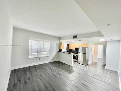 1542 Drexel Ave, Miami Beach, FL 33139