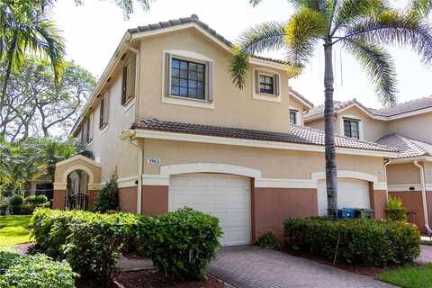 3963 Orange Tree Ln, Weston, FL 33332