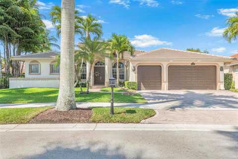 2539 Eagle Run Dr, Weston, FL 33327