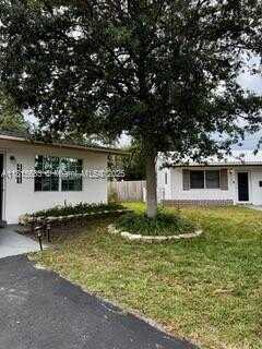 4581 NW 19th Way, Tamarac, FL 33309