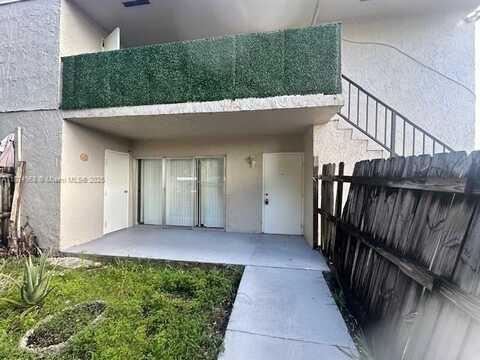 15665 SW 82nd Cir Ln, Miami, FL 33193
